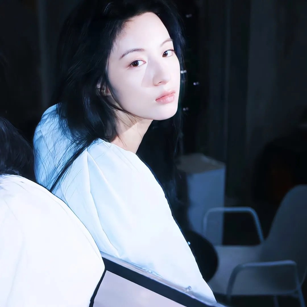 潘朵拉的承诺
